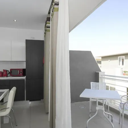 Modern Luxury Penthouse In Perfect Sliema Location Apartment Exterior photo
